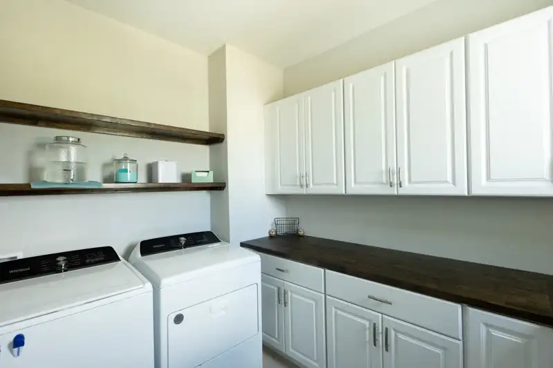Laundry Room Photo